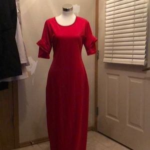 Red dress with pockets